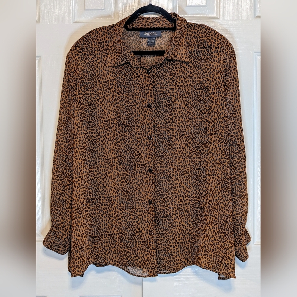 5/$25 Lane Bryant Cheetah Print Shirt